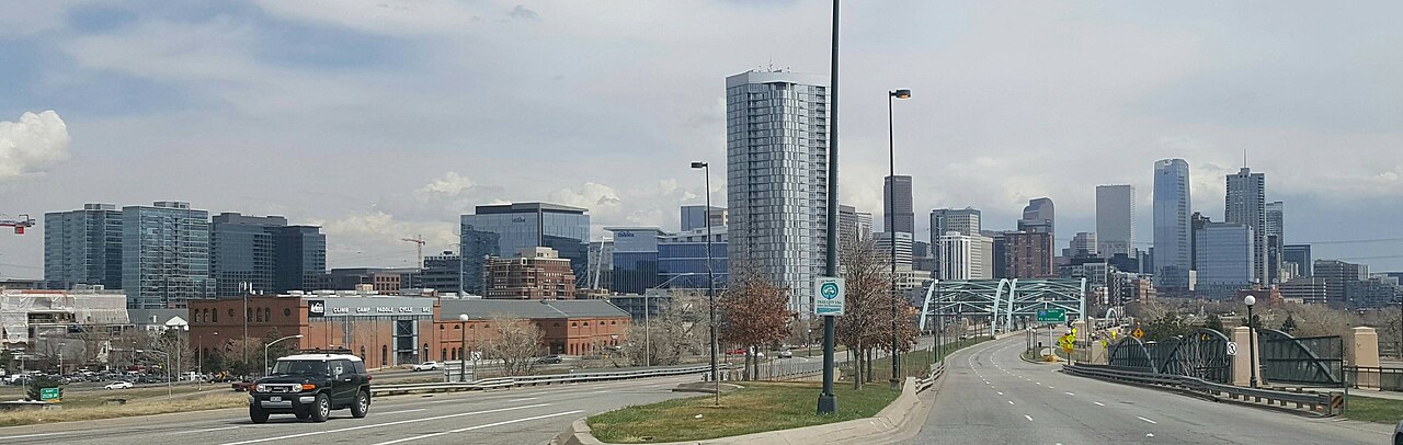 Denver skyline from Speer Boulevard near I-25, the city where residents get drug treatment in Denver by telehealth